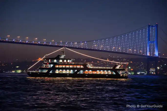 Bosphorus Dinner Cruise & Turkish Night Show