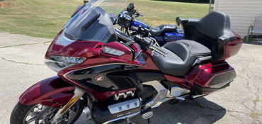 2018 HONDA GOLD WING TOUR AIRBAG AUTOMATIC DCT motorcycle for rent near DANDRIDGE, TN