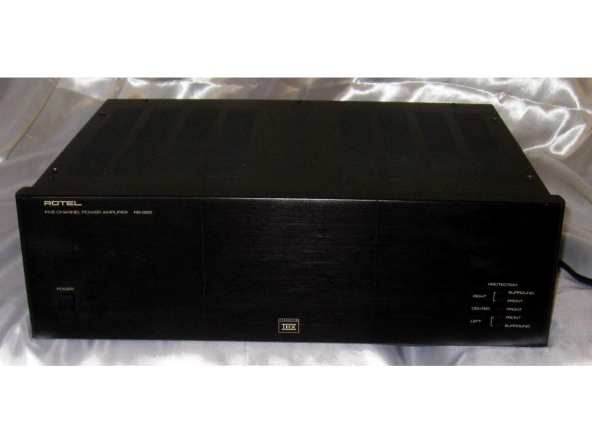 Rotel RB-985 5 channel 5 x 100 power amplifier