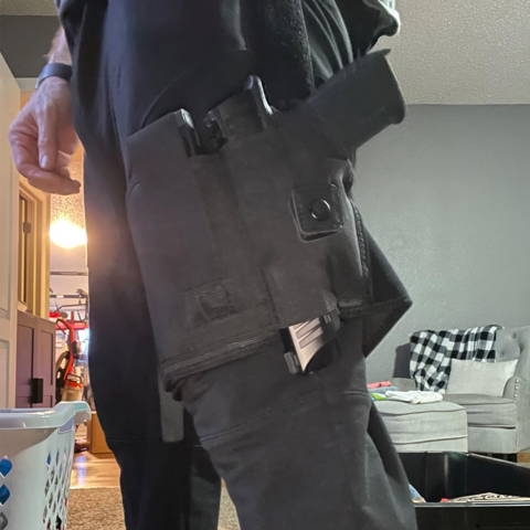 shoulder holster review, shoulder holster for men, shoulder holster for fat guy, right hand shoulder holster