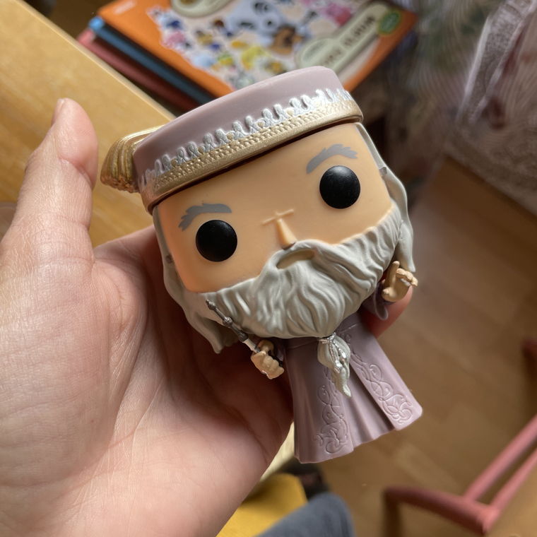 Dumbledore mit Elderstab Funko Pop Figur