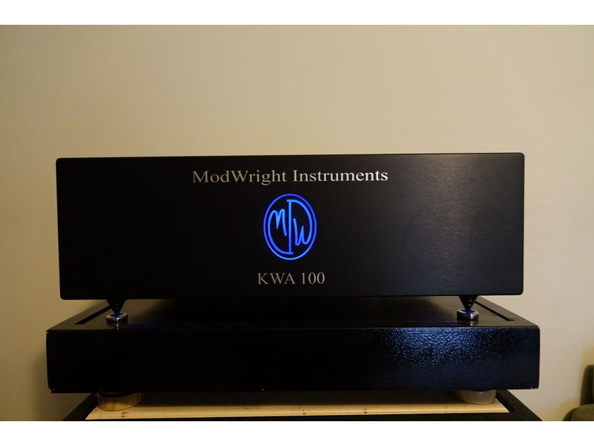 ModWright  LLC KWA-100 Stereo Power Amplifier