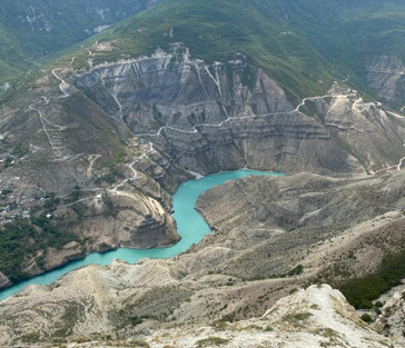Сулакский каньон из Каспийска