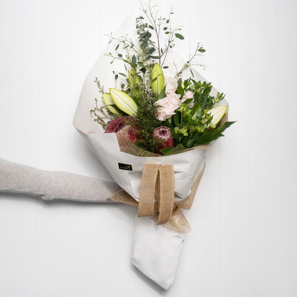 Rustic Bouquet_flowers_delivery_interflora_nz