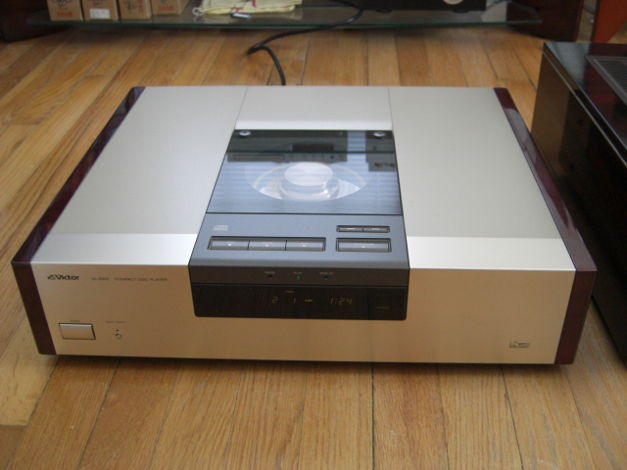 Victor XL-Z900 CD Player (Compared favorab For Sale | Audiogon