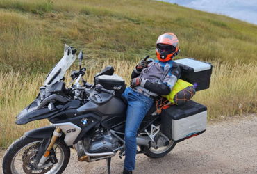 2017 BMW R 1200 GS motorcycle for rent near Cottage Grove, MN
