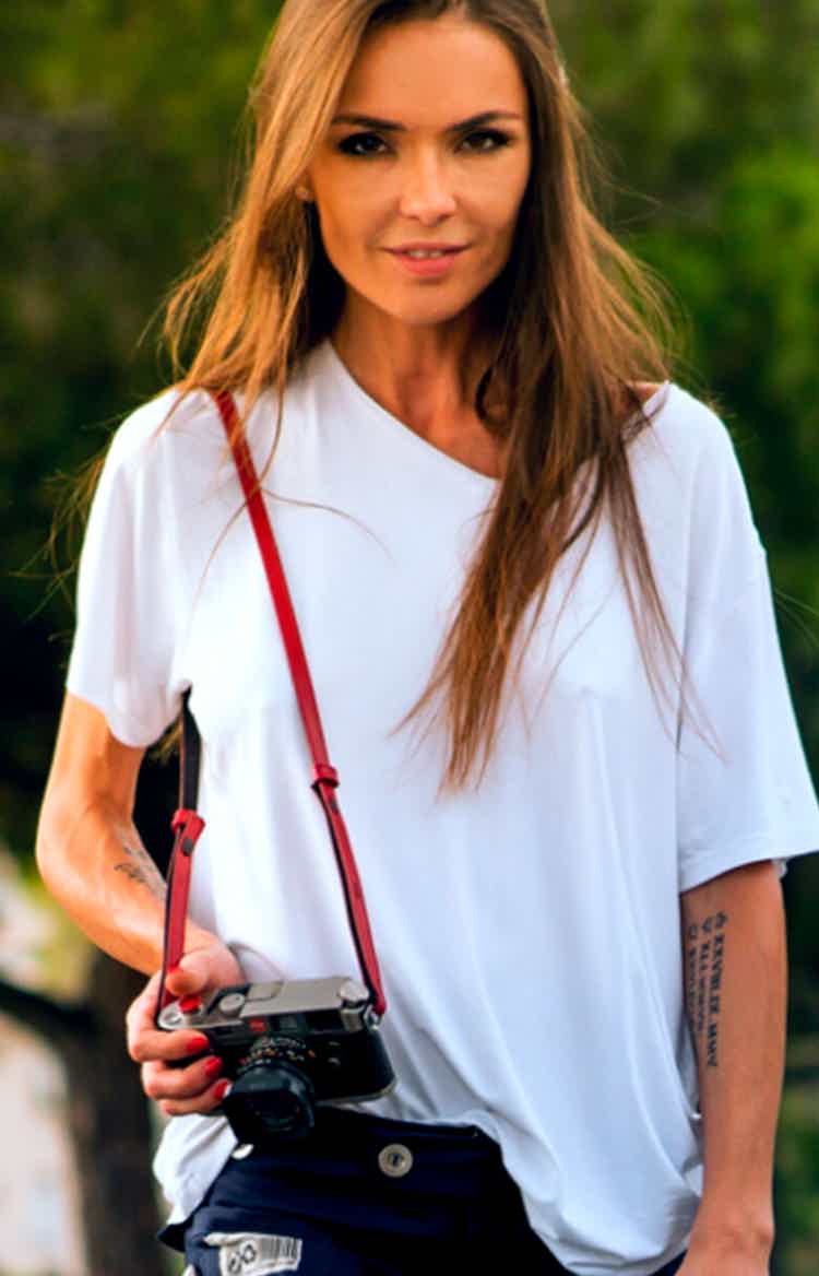 Mr White V-Neck t-shirt