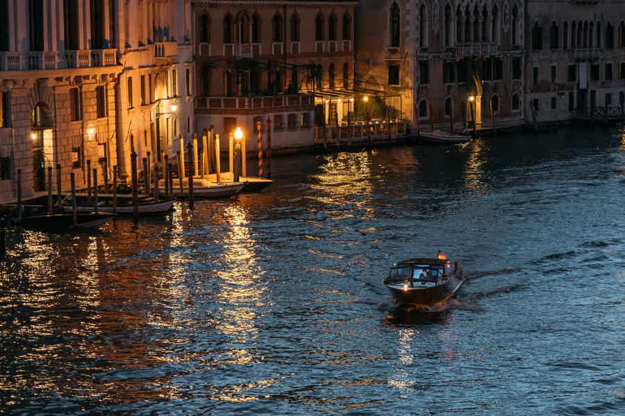 2-hour Small group Romantic Sunset Venetian Boat Tour - photo 1