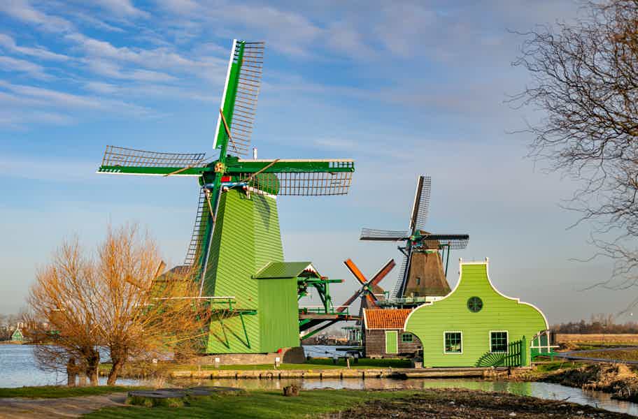 Giethoorn, Afsluitdijk & Zaanse Schans Day Tour with Hotel Pickup - photo 2