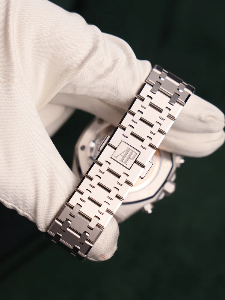 Audemars Piguet Royal Oak Chronograph Selfwinding Chronograph 