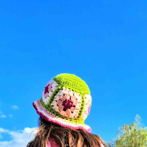 Granny Squares & Stripes Bucket Hat Crochet Pattern