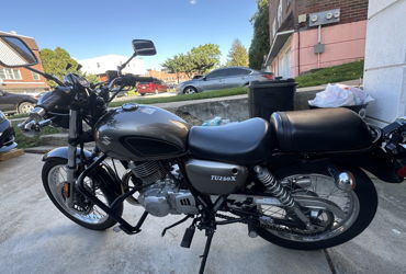 2011 SUZUKI TU250 motorcycle for rent near Philadelphia, PA