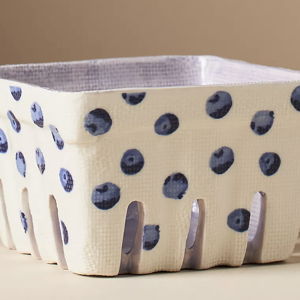 Fruta Stoneware Berry Basket