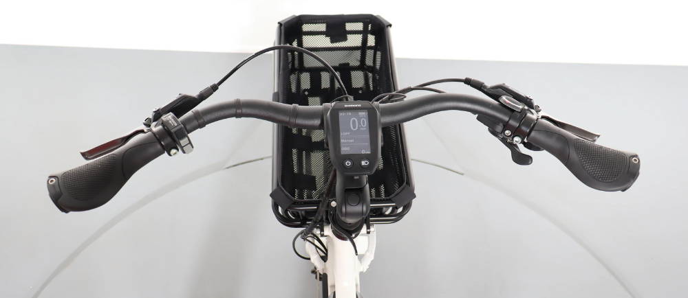 CERO One Cargo E-Bike handlebars and cargo basket