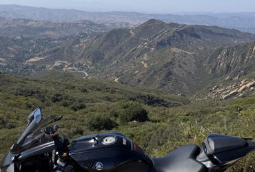 2025 YAMAHA YZF-R7 motorcycle for rent near Los Angeles, CA