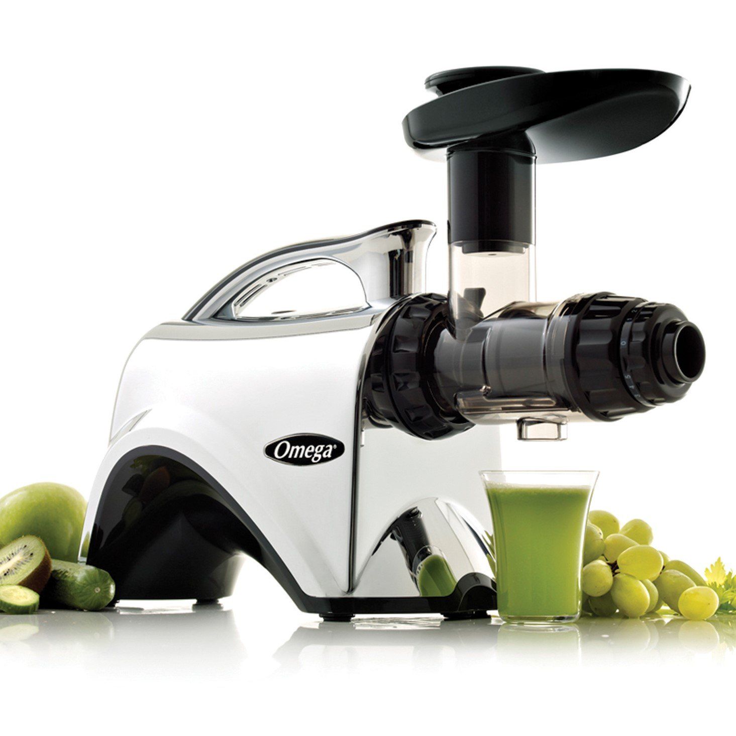 Oster JusSimple Easy Juicer Juice Extractor (FPSTJE9010000) vs Omega