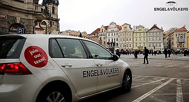  Praha 5, Smíchov
- E&V car Staroměstské náměstí
