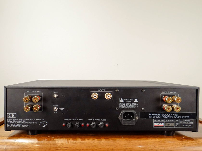 Plinius 8200P Stereo Power Amplifier