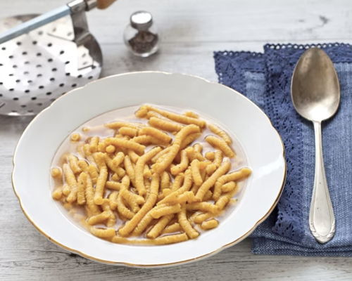 Corsi di cucina Milano: Condividi la passione per i tortelloni