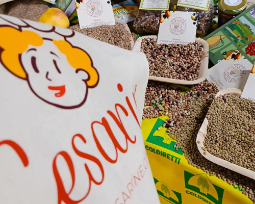 Food & Wine Tours Terni: Tour of the Terni market among 100% Umbrian producers 