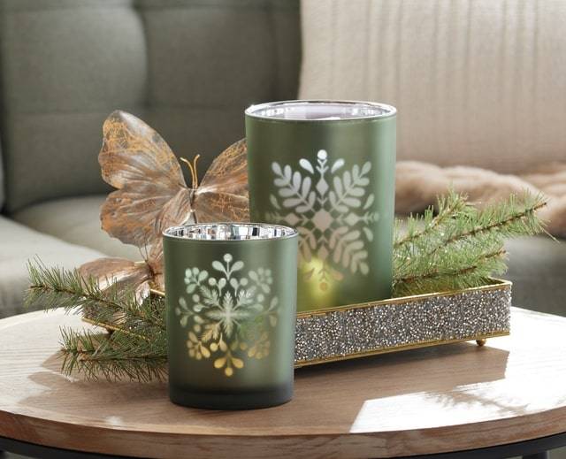 raz imports christmas tree ornament glass ball with cardinal and glitter detail