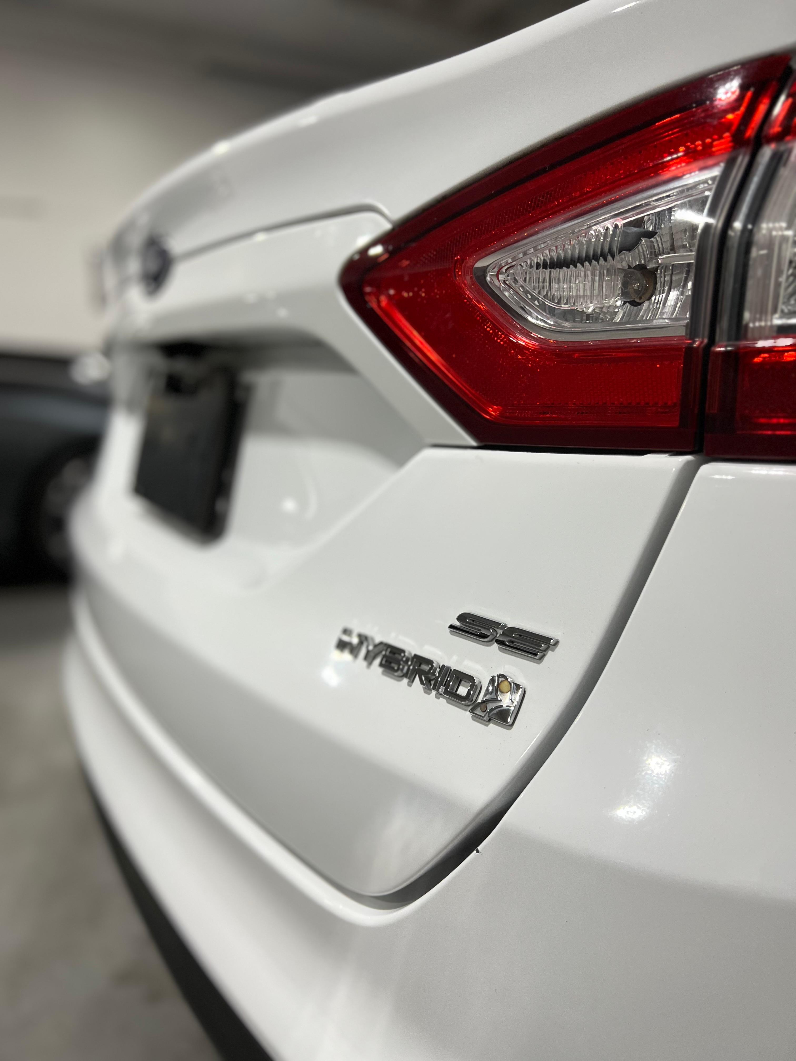2015 Ford Fusion Hybrid 6