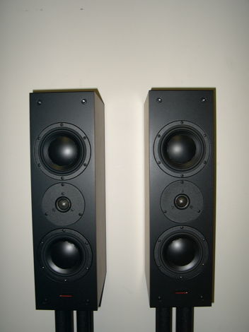 Dynaudio LR120 High end D'Appolito as new