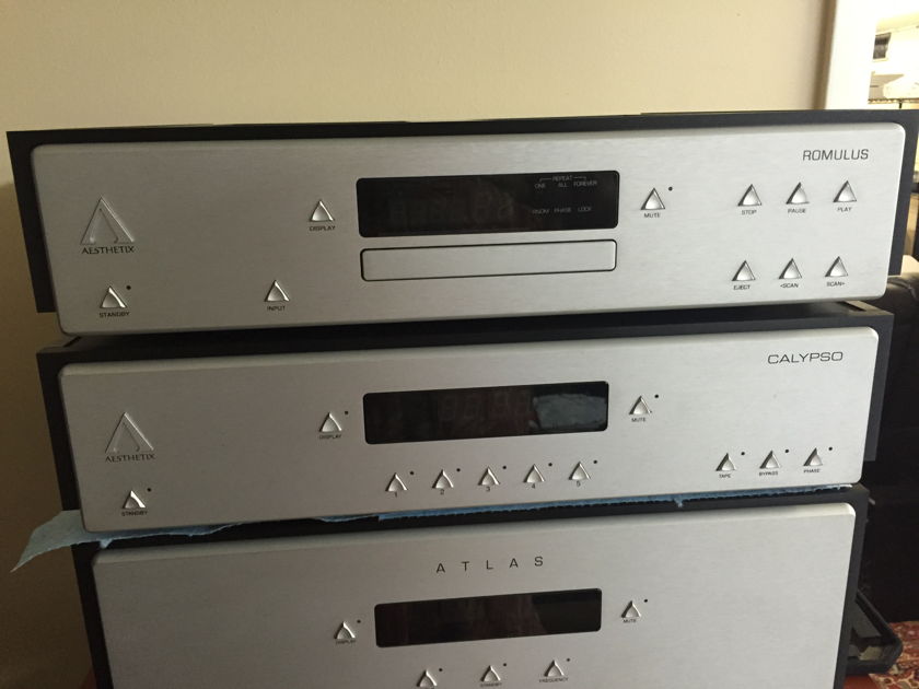 Aesthetix  Atlas Amplifier and Calypso Signature Preamp Both Factory original 240V