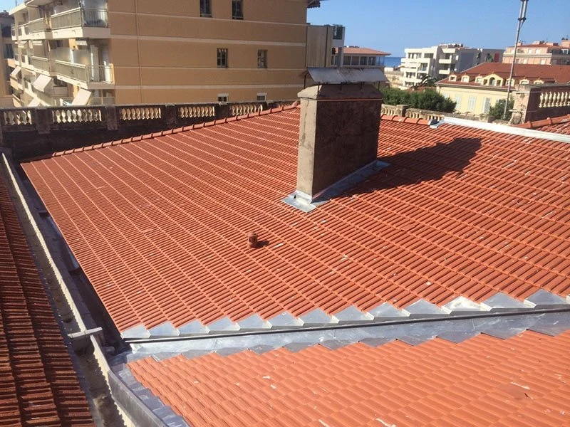 Réfection de la toiture du Grand Salon du Palais de l’Europe à Menton — photo 3 sur 9 — CEG TOITURE