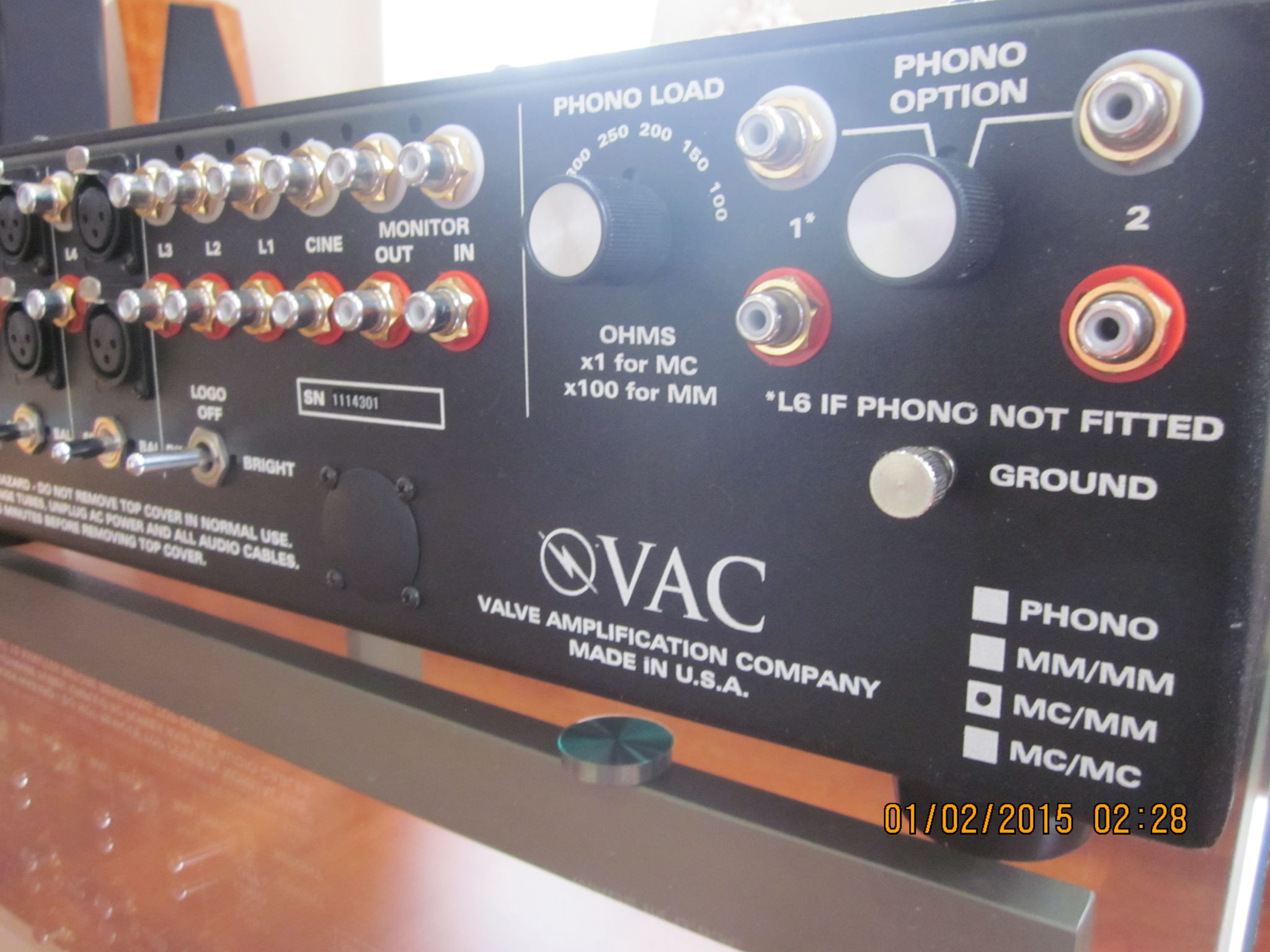 VAC Renaissance Mk 3 Preamp with MM/MC Phono Stage 3