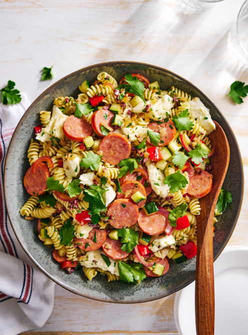 Salade de pâtes antipasti au pepperoni