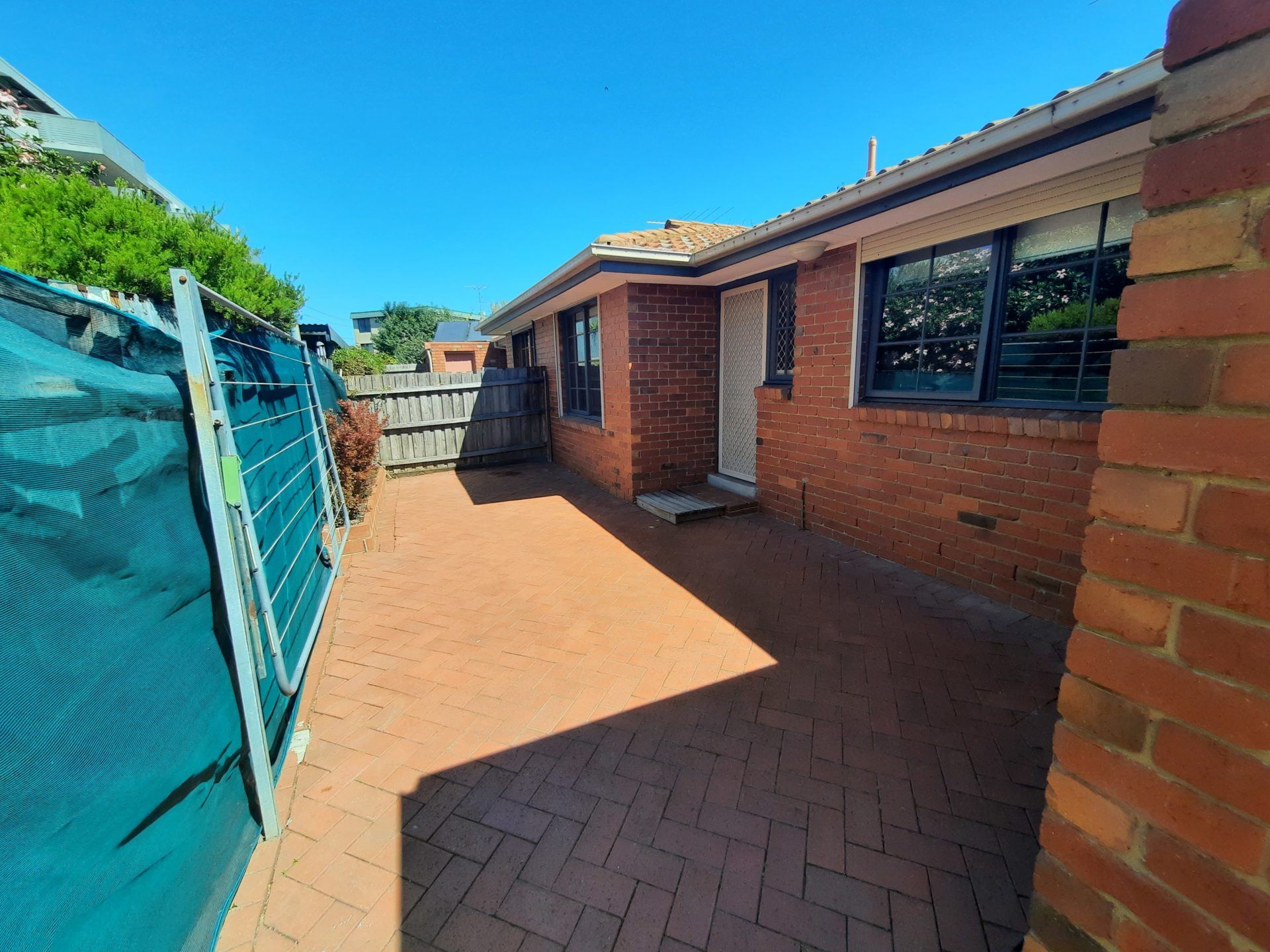 Spacious and Low Maintenance Villa - Ascot Vale - Image 12