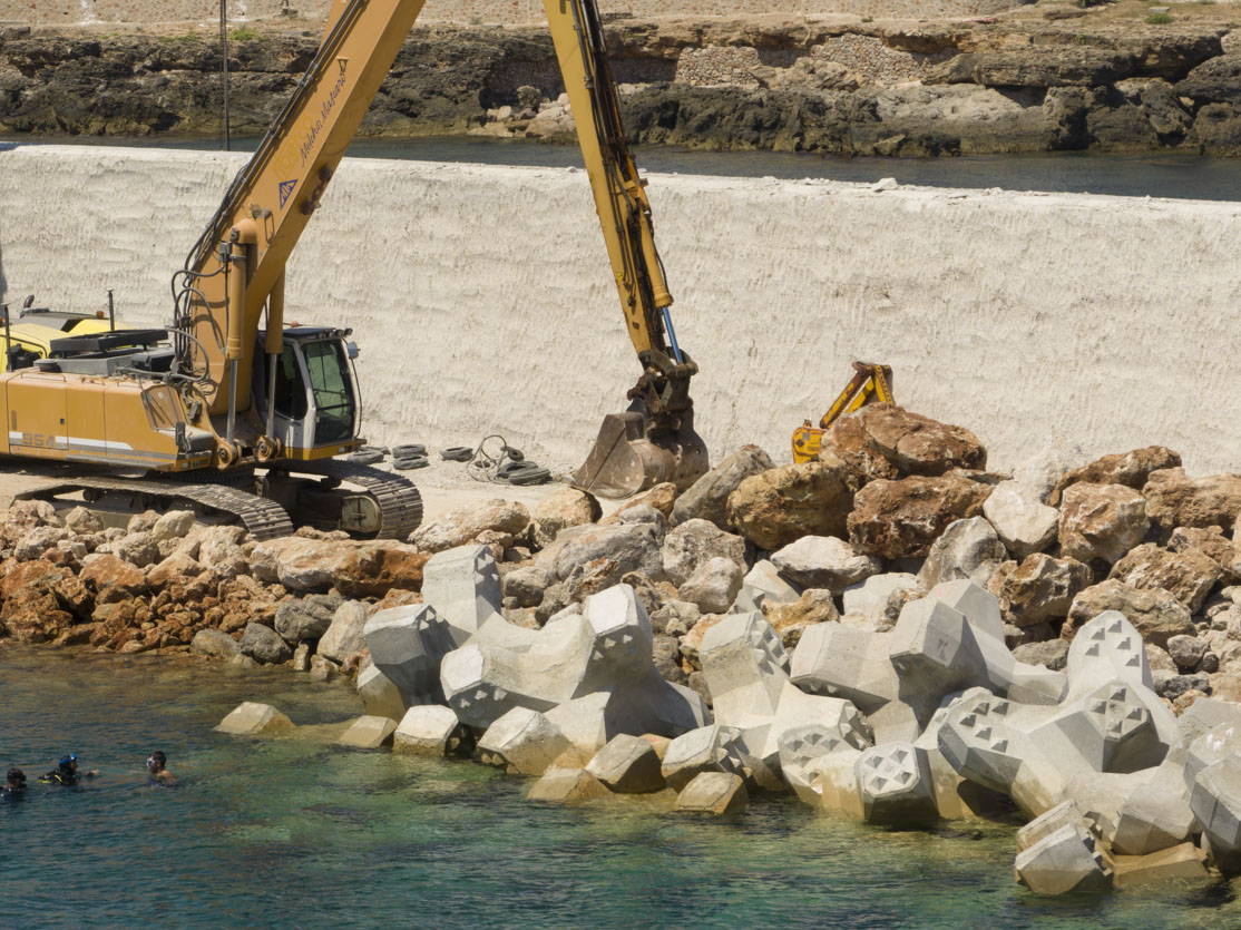 ECOncrete creates several coastal infrastructure solutions through its innovative environmental concrete technology