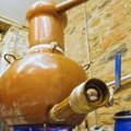 Alambic en cuivre traditionnel de la distillerie Isle of Bute Gin sur l'île de Bute au sud des Highlands d'Ecosse