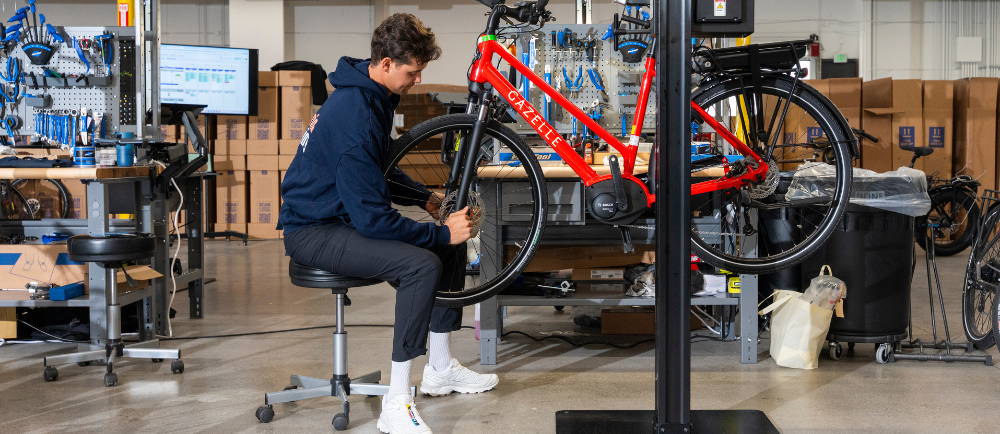 Upway mechanic repairing Gazelle e-Bike