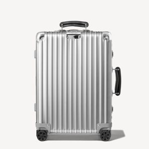 Classic Cabin Aluminum Carry-On Suitcase | Silver | RIMOWA