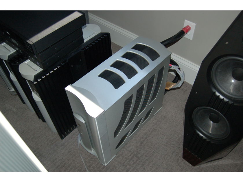 Theta Digital Citadel Mono Amplifiers Monoblocks (Silver) - Best sound for the $$  400w x 2