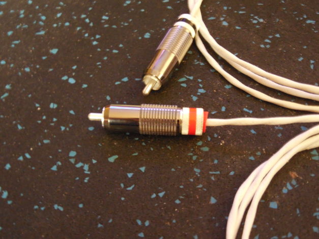 Silver Ghost RCA to XLR 1 Meter Interconnects