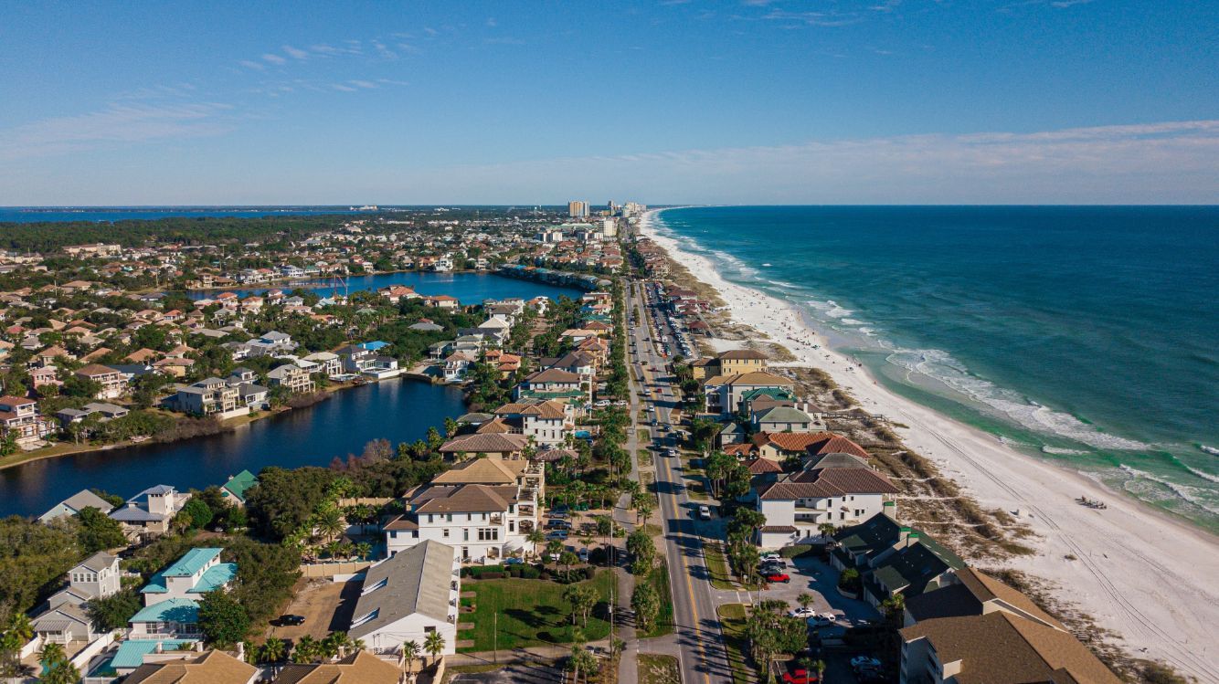 featured image for story, 55 plus estates in Deerfield Beach