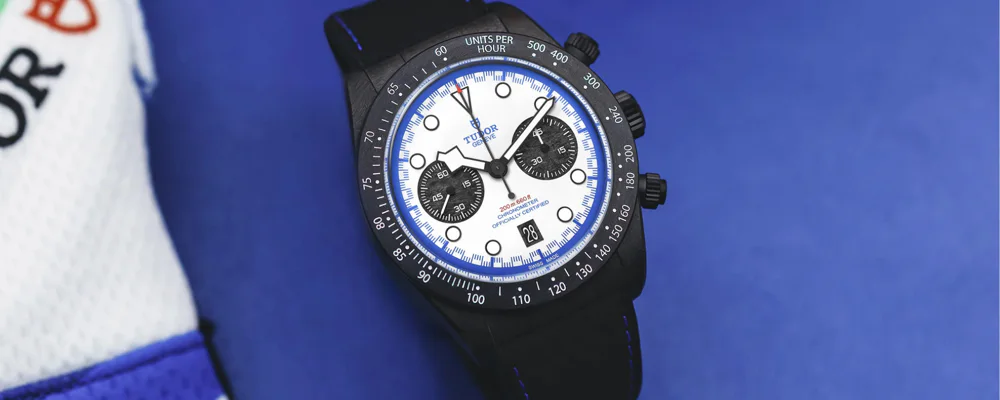 Tudor Goes Carbon: A New Black Bay Chrono  | Chrono 10:10