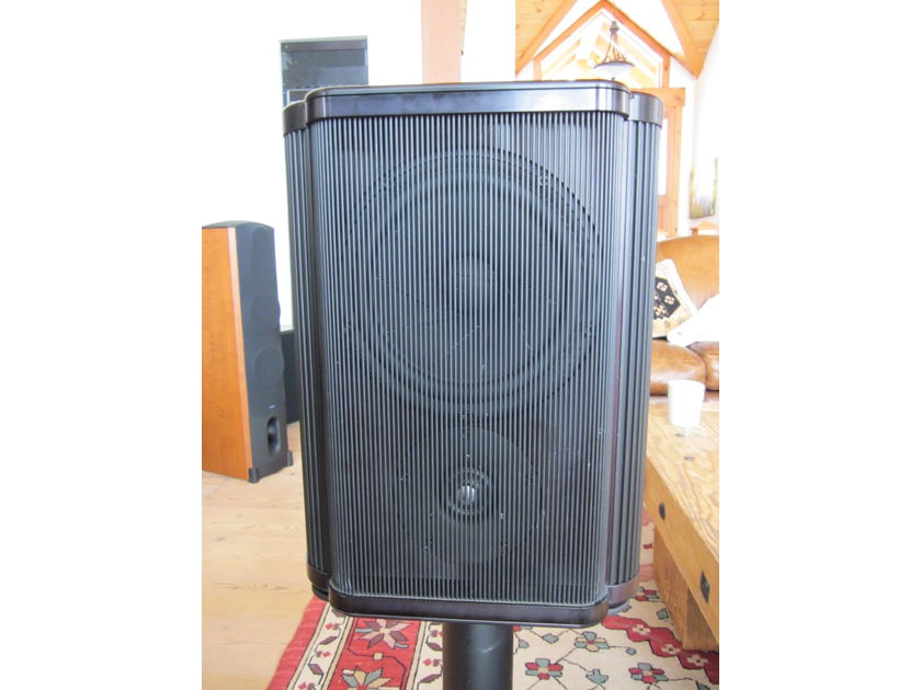 Krell  LAT-2000 Black with stands