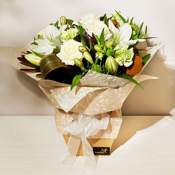 Latte_flowers_delivery_interflora_nz