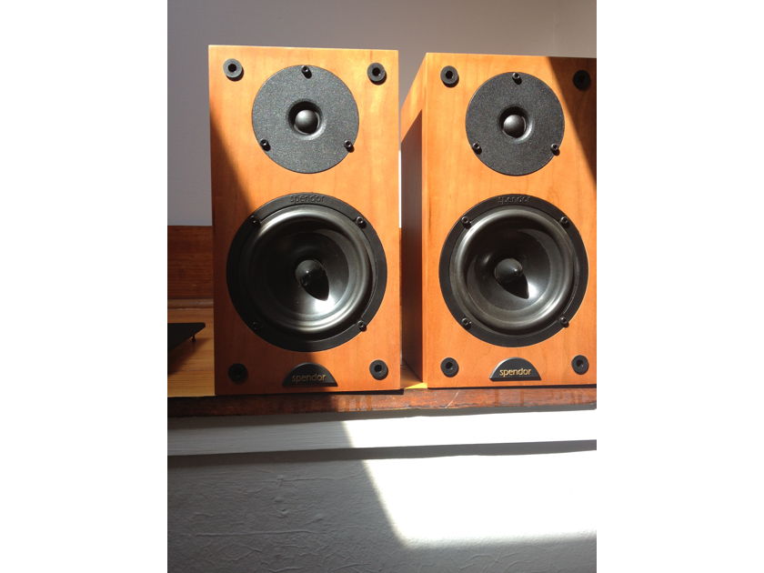 Spendor S3/5R speakers in Cherry