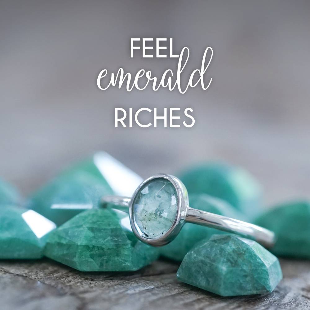 emerald-may-birthstone-silver-ring