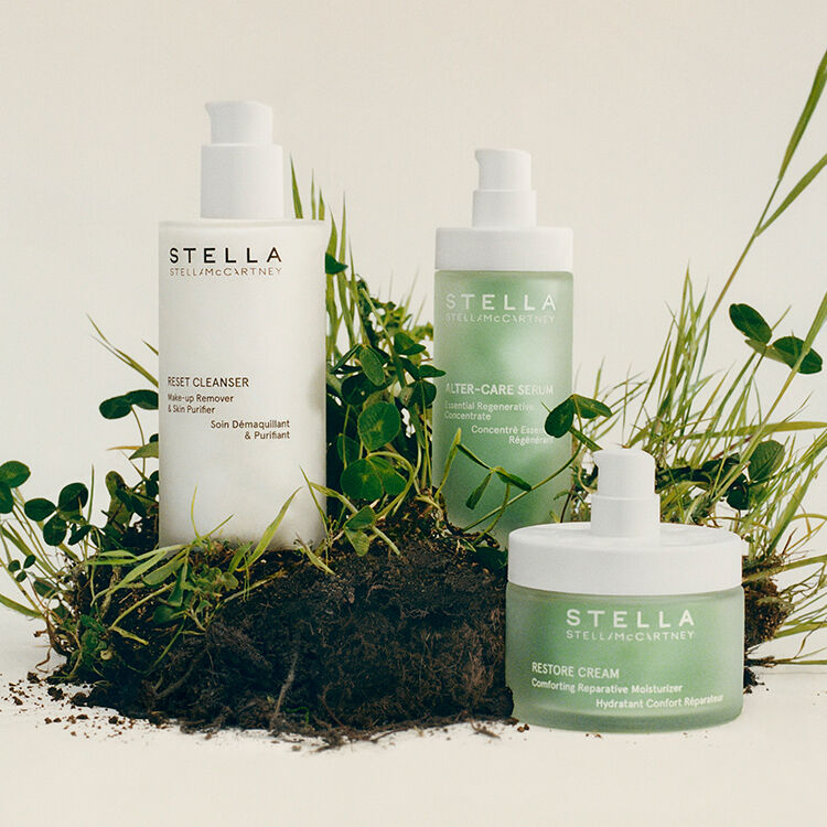 Stella McCartney's Compostable Packaging Choices