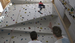 canyon chorweiler kletterwand herrausforderung