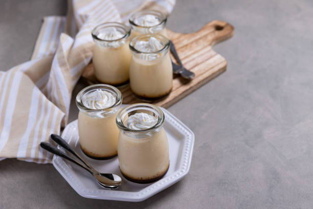 ババロア プリン 違い