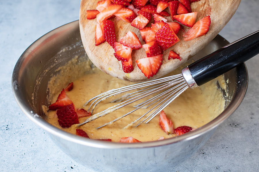 keto strawberry cake