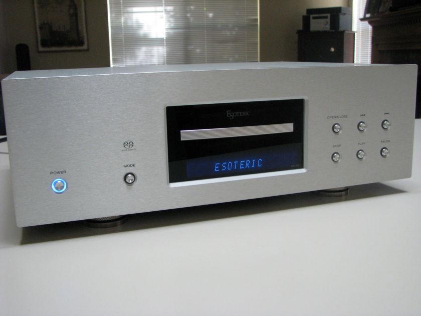 Esoteric SA-50 SACD/CD Player