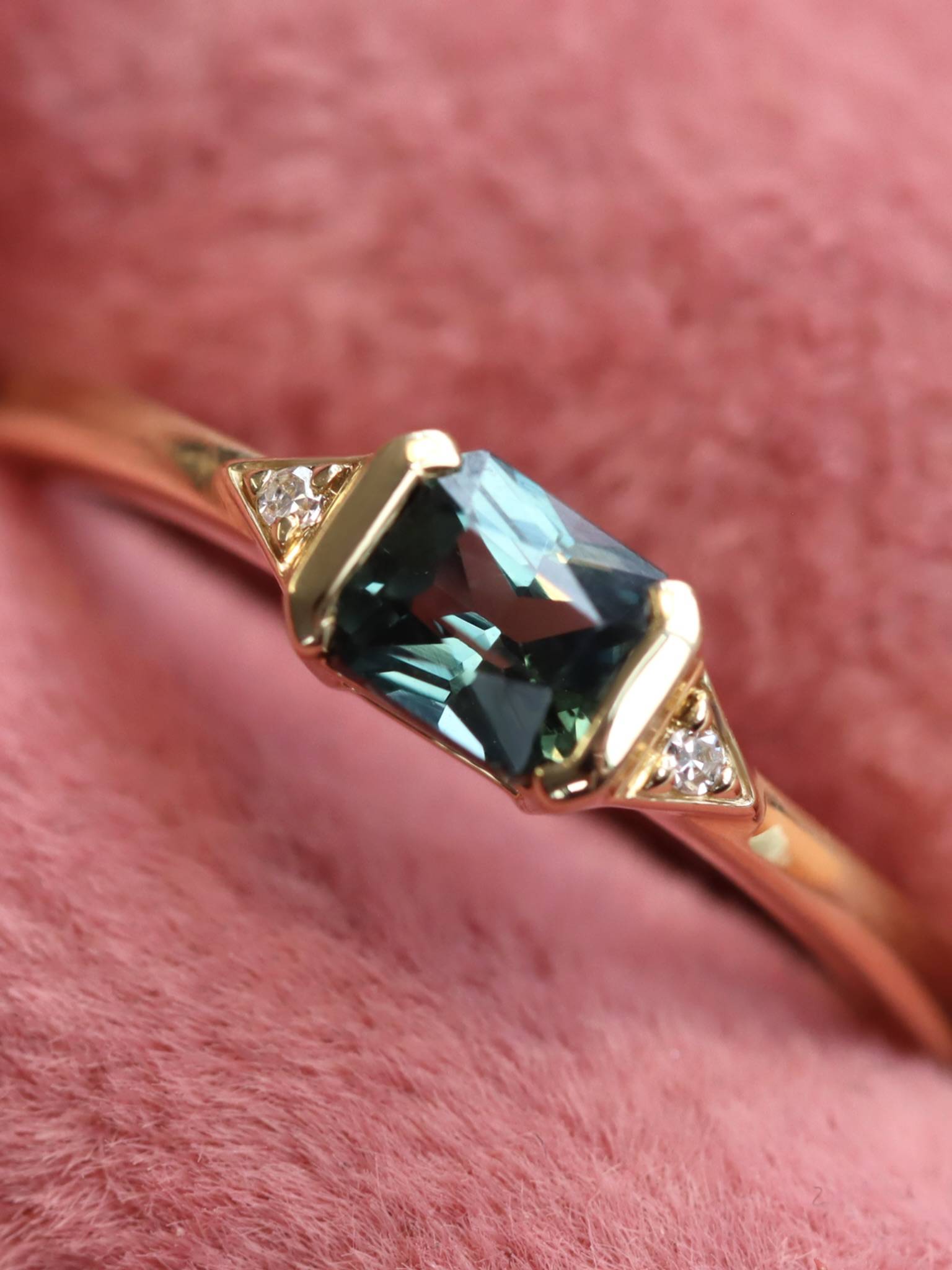 Sapphire engagement ring